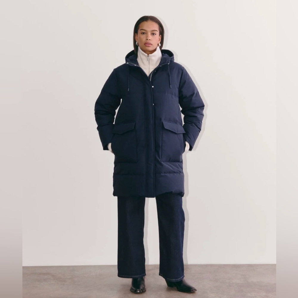 Everlane Women's Puffer Jacket - Navy